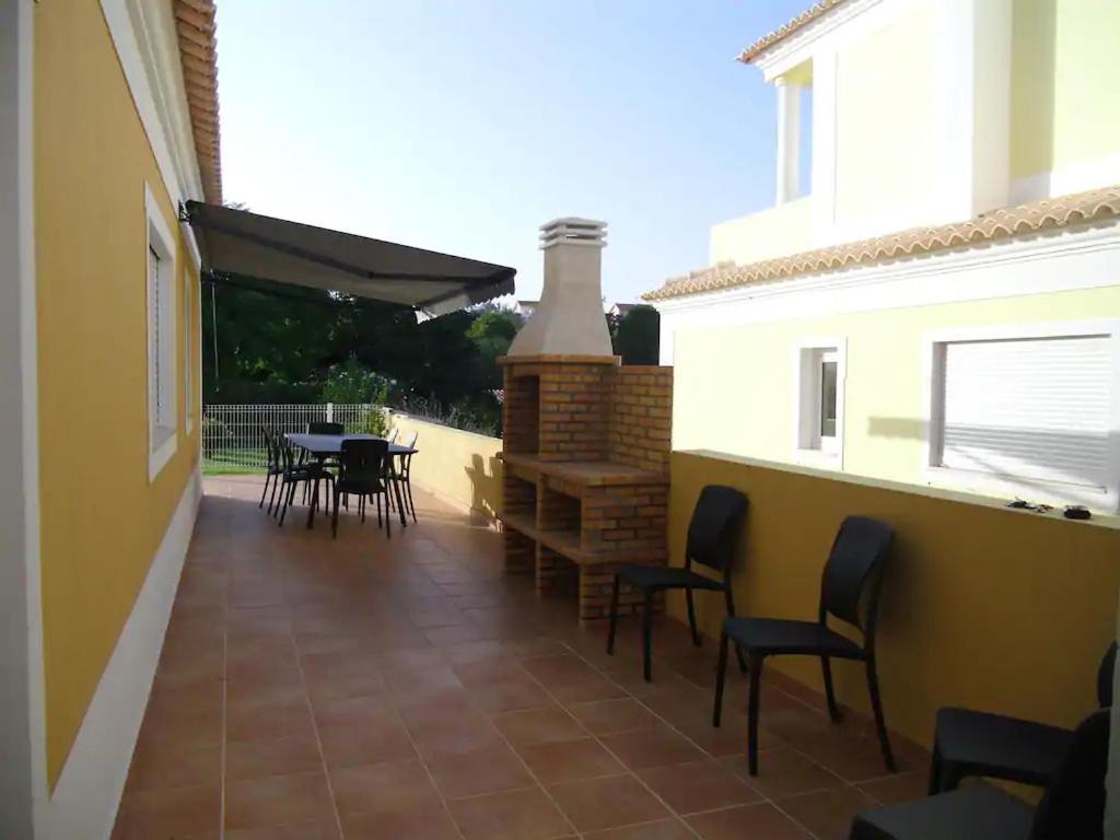 Casa Sao Bartolomeu - 5 Quartos Com Piscina ภายนอก รูปภาพ
